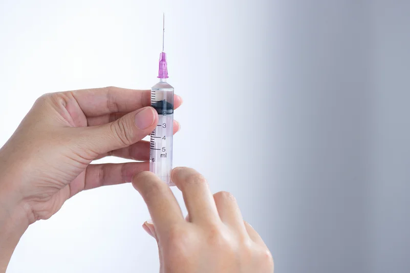 vaccine hand